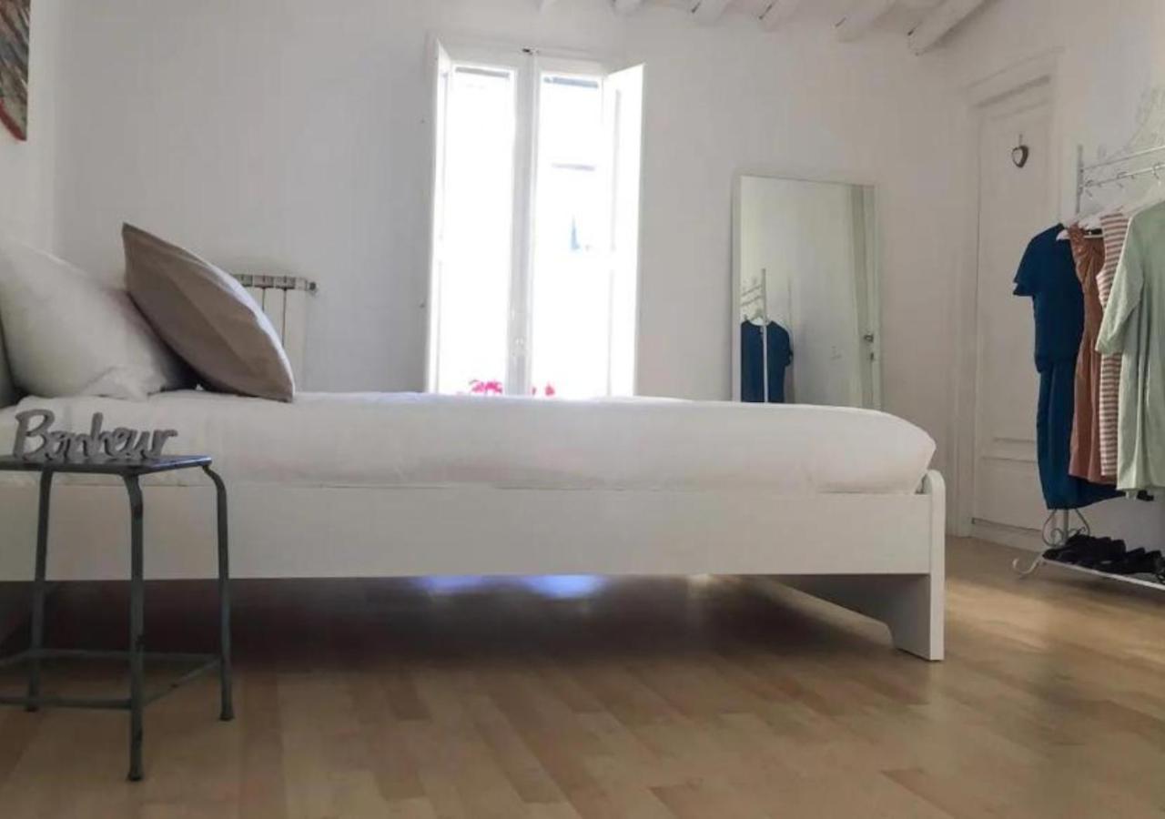 Design Home: Uffizi-ponte Vecchio Charm Apartamento